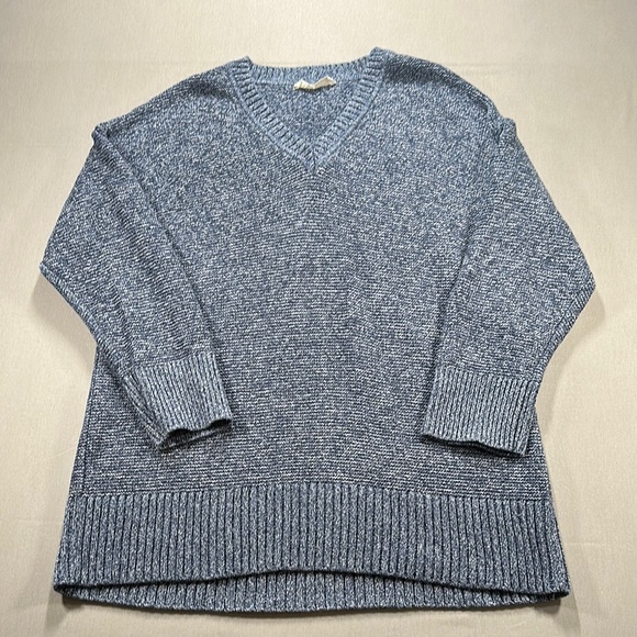 Everlane The Link-Stitch Relaxed Fit V-Neck Knit Sweater; Heathered Blue - Large - Picture 2 of 13